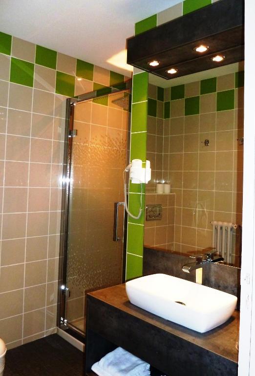 Hotel Concorde - Rodez Centre Ville Zimmer foto